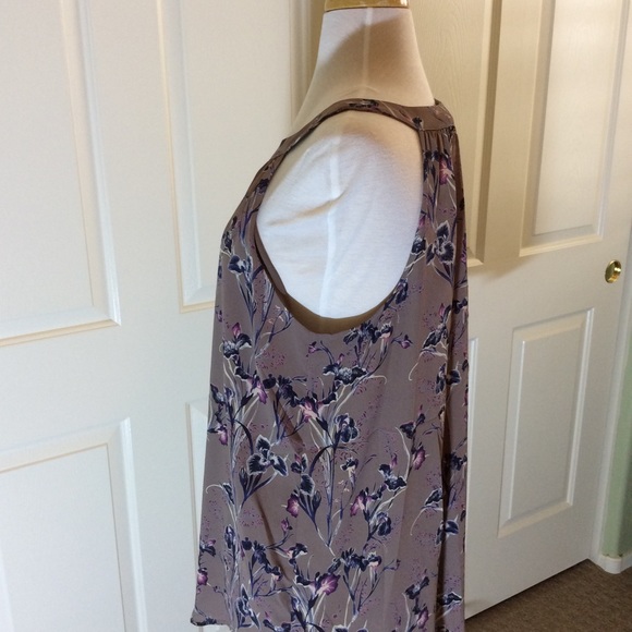 Veronica M Spring Top - Picture 3 of 8